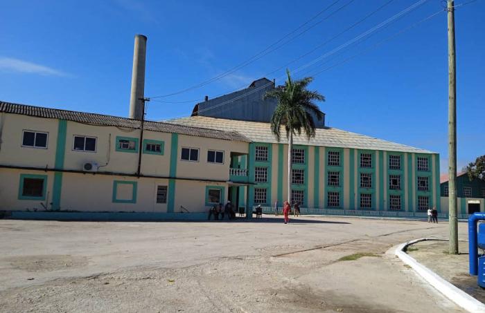 Avanzan reparaciones para próxima zafra azucarera en Camagüey