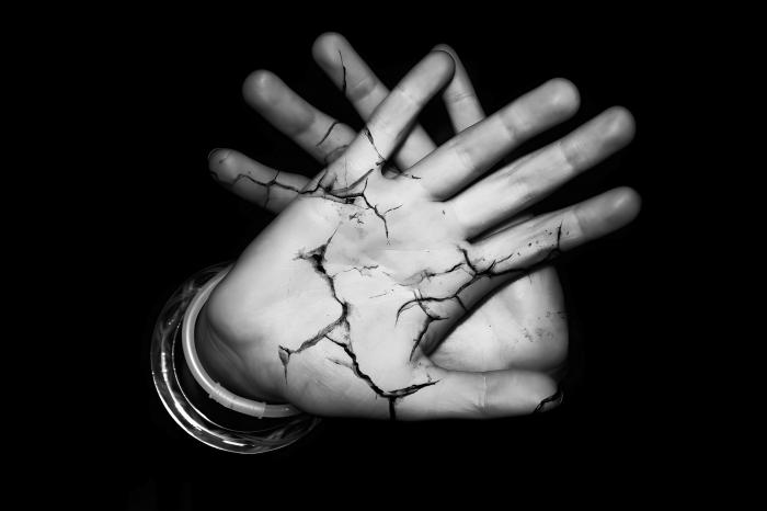 En 2024, unas 50 000 mujeres y niñas murieron a manos de sus parejas u otros familiares en todo el mundo. IMAGEN TOMADA DE MANOSUNIDAS.ORG