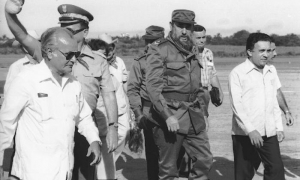  Líder Histórico de la Revolución Cubana