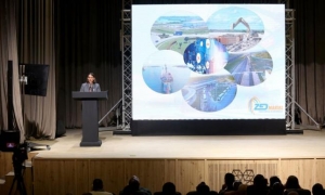 Ana Teresa Igarza Martínez, directora general de la ZED Mariel, explicó que la Zona cuenta con infraestructura de alto estándar. 