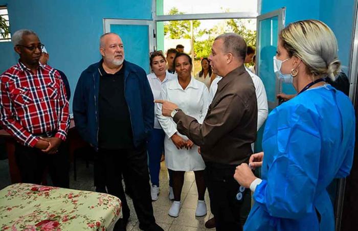 Primer ministro valora aporte popular en zona afectada