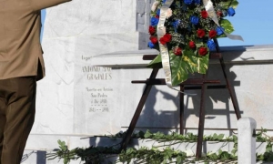 en Acto Político y ceremonia militar 