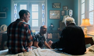 Baracoa explora, a través de un viaje físico y emocional, las múltiples capas de la amistad y la identidad cubanas. Foto: Cortesía de Luis Ernesto Doñas. 