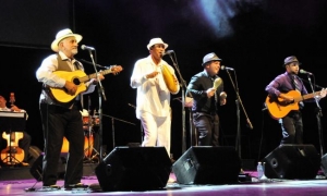 31 Festival Internacional Jazz Plaza.(foto Jorge Luis Gonzàlez) 18-12-15 Jazz04C9 El Músico Pancho Amat con el Cabildo del Son.