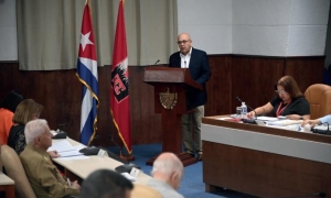 Morales Ojeda convocó a enfrentar la corrupción de manera más decidida y efectiva y sacar los aprendizajes ante cada suceso. FOTO: ESTUDIOS REVOLUCIÓN