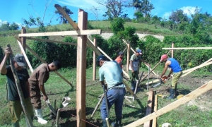 Impulsan terminación de obras sociales en Yateras 