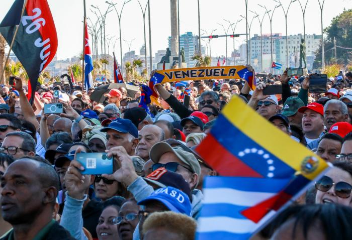 Tribuna abierta en solidaridad con Venezuela ante la agresión imperialista y el secuestro del Presidente Maduro