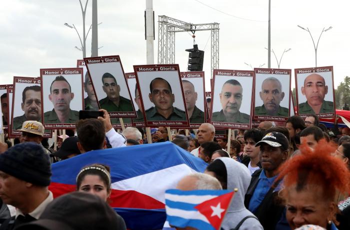 Marcha Combatiente Honor y Gloria en homenaje a Hèroes Caìdos en Venezuela