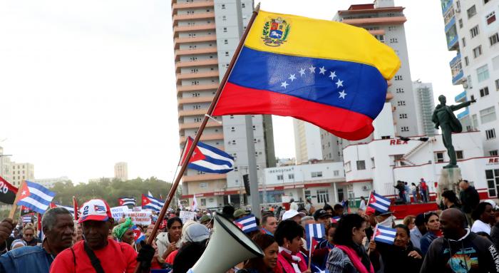Marcha Combatiente Honor y Gloria en homenaje a Hèroes Caìdos en Venezuela