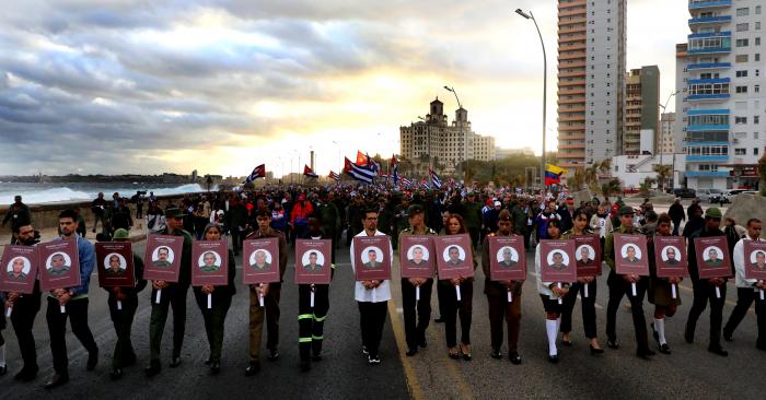 Marcha Combatiente Honor y Gloria en homenaje a Hèroes Caìdos en Venezuela