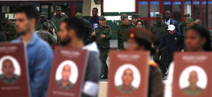 Marcha combatiente por el malecón, tras una tribuna antimperialista presidida por el Primer Secretario del Partido y Presidente de la República, Miguel Díaz-Canel Bermúdez, acompañado de otros dirigentes del país, por frente a la embajada de EEUU en La Habana.