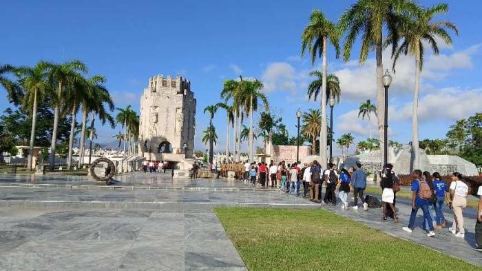 Homenaje a José Martí