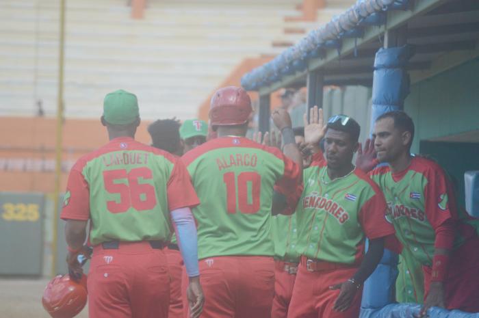 Las Tunas logró explotar al abridor artemiseño Geonel Gutiérrez. Foto tomada del Perfil de Facebook de Gretel Yanet