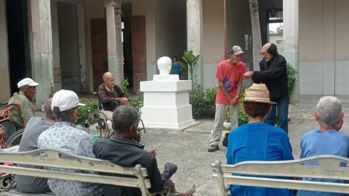 El Mejunje se muda para los barrios