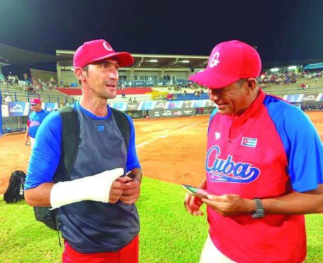 Cuba, además, ha sufrido la lesión de una de sus bujías, el receptor Reinier Vera. FOTO TOMADA DEL PERFIL DE FACEBOOK DE GUILLERMO RODRÍGUEZ