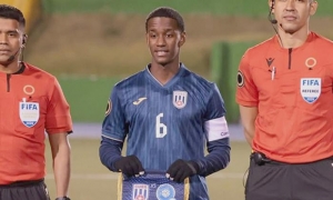 Deiby Borrell interceptó cinco balones en el torneo y recuperó 33, con nueve de 11 entradas exitosas. FOTO: TOMADA DE FACEBOOK