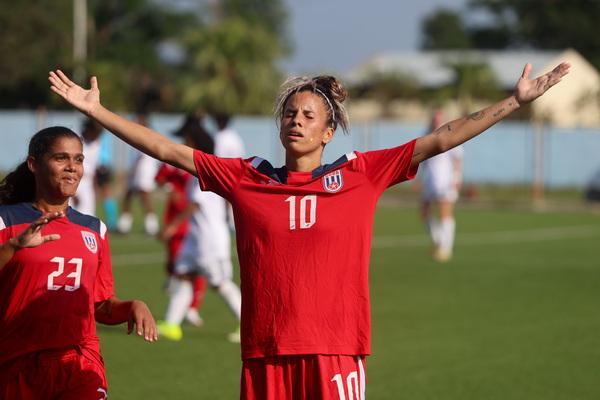 Katheryn volvió a ser protagonista con una contribución de gol.