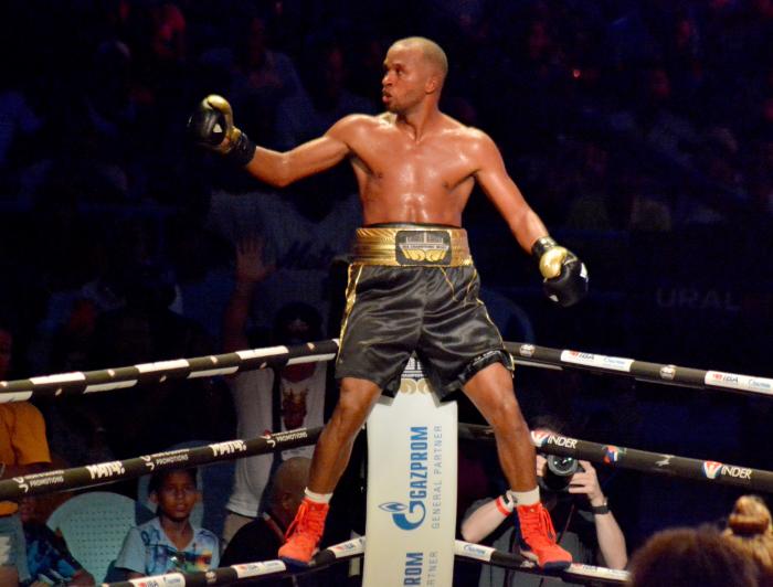 Cartel Boxeo Profesional Cuba Lazaro Alvarez