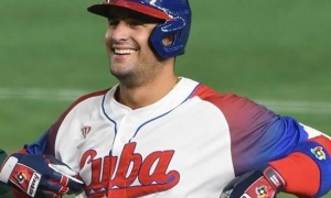 Ariel Martínez despachó jonrón de tres carreras en la segunda victoria de Cuba en el VI Clásico Mundial de Beisbol. 