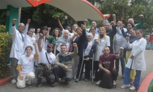 La solidaridad llega desde distintas latitudes. 