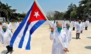 médicos cubanos
