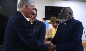 Díaz-Canel a representantes de organizaciones ecuménicas internacionales