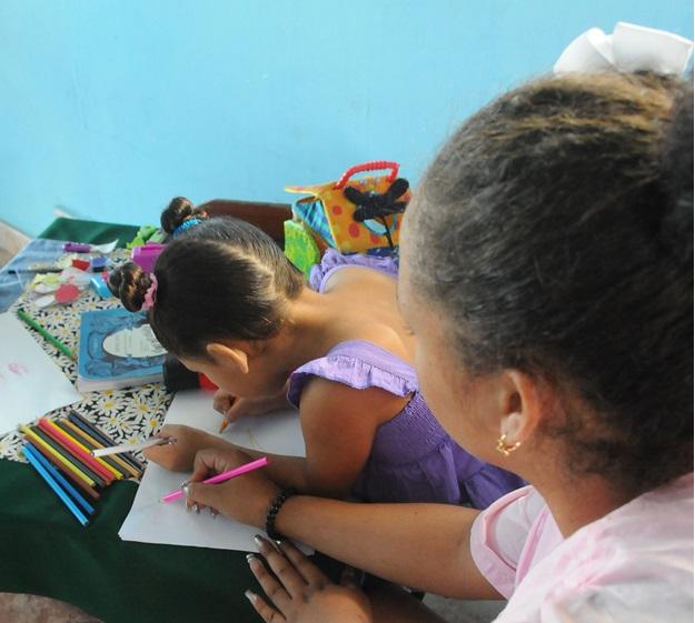 En materia de adopción, los hogares se convierten en el centro de preparación emocional