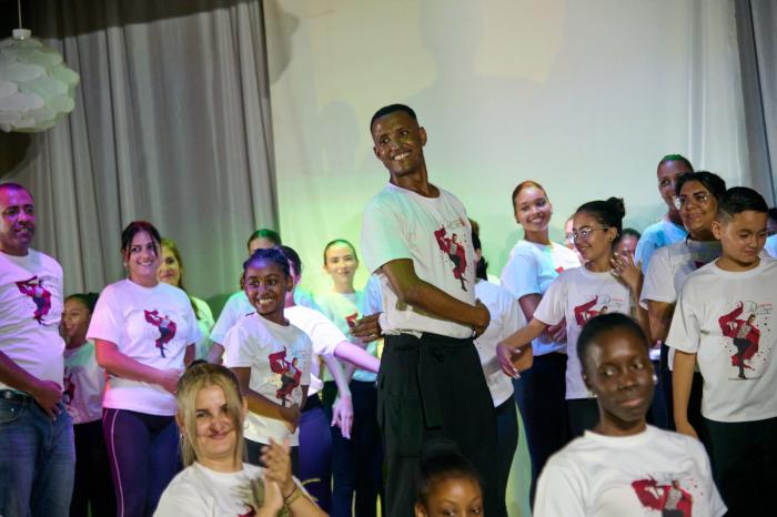 Gala por el 15 aniversario de la compañía de bailes Pasti-Dance