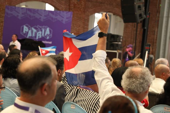 Patria, y el derecho a comunicar nuestra verdad
