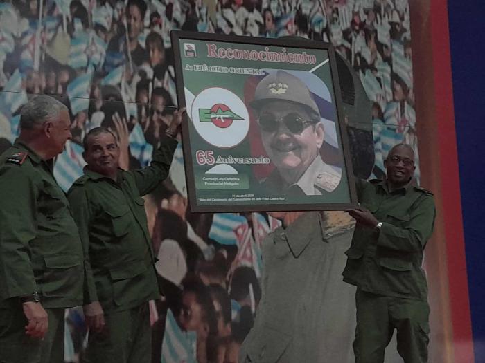 Aniversario Ejercito Oriental