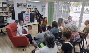 En esta ocasión, se presentó la revista, por primera vez, en un espacio físico