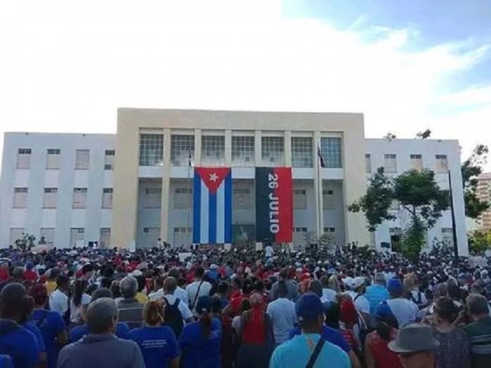 Acto en Santiago