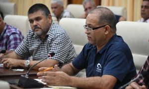 Los trabajadores con sus ojos puestos en la comunidad