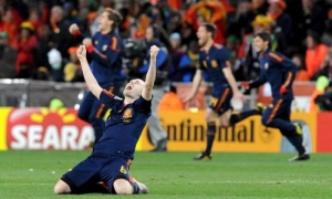 Andrés Iniesta le dio a España su única estrella en Sudáfrica. 