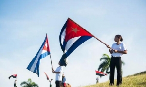 Homenaje a Raúl Castro