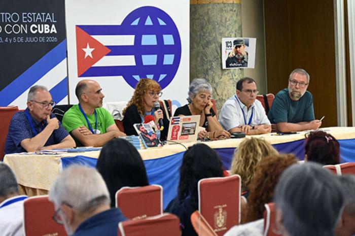 España renueva solidaridad con Cuba 
