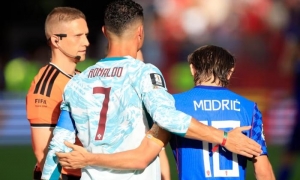 Luka Modric se despidió de los Mundiales en un gran enfrentamiento con su compañero durante muchos años, Cristiano Ronaldo.