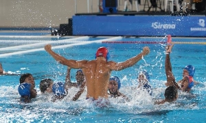 Cuba le remontó a Venezuela y disputará las semifinales del polo acuático masculino.