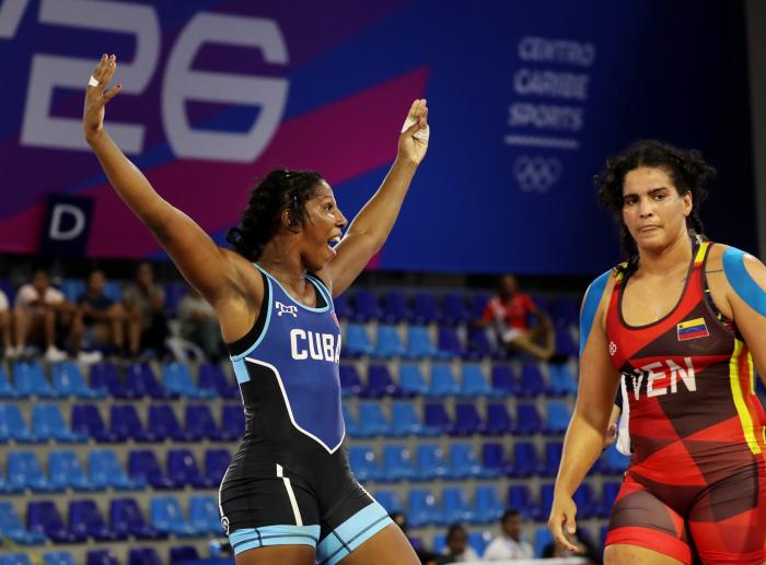 lucha femenina cubana