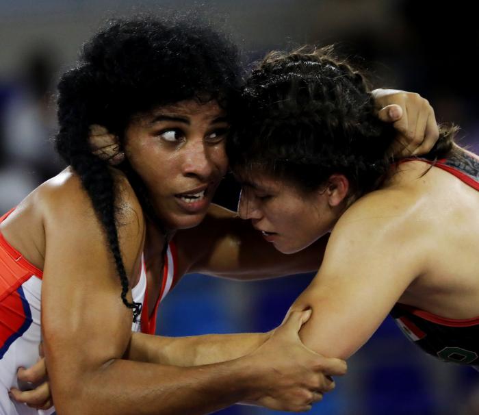 lucha femenina cubana