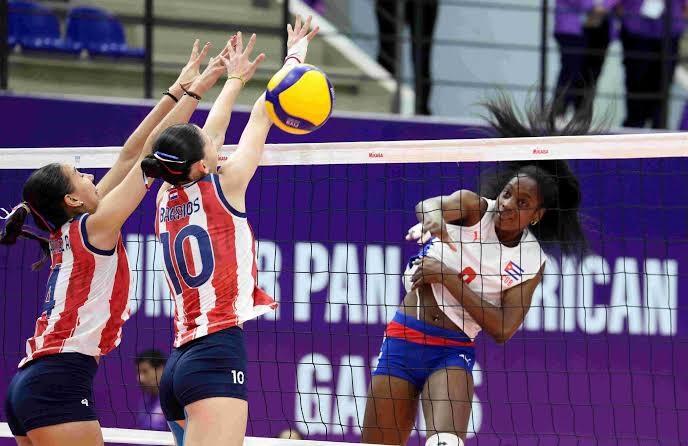  Mujeres del voleibol tras la ruta de Los Ángeles