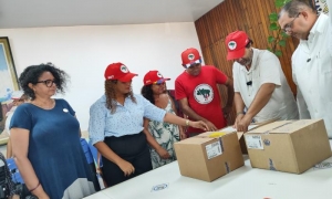 El cargamento está compuesto fundamentalmente por antibióticos de alto perfil, esenciales para la 
atención médica y quirúrgica en un hospital de tercer nivel. foto de la autora