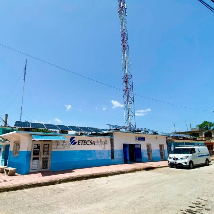 El Centro de Telecomunicaciones de Mella cuenta con un sistema fotovoltaico que respalda sus funcionamiento