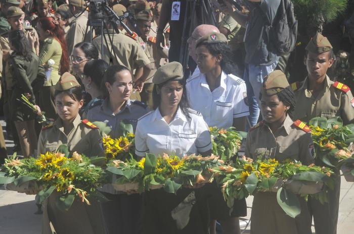 Cuba recuerda a Camilo Cienfuegos