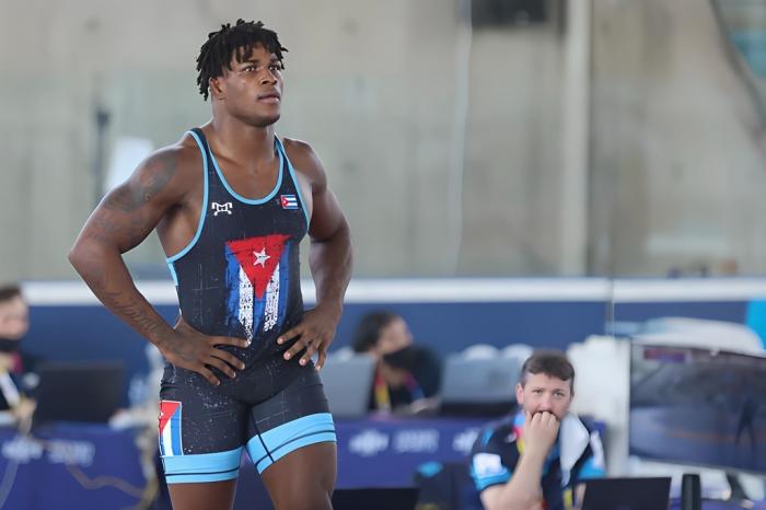 Arturo Silot cayó en un combate 16-18.