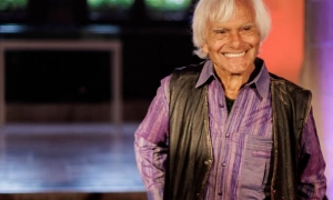 El director teatral Eugenio Barba recibe un homenaje en Polonia, tierra de su formación, por sus 90 años de vida. 