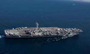  	
Portaaviones USS Roosevelt camino a Medio Oriente, en octubre de 2026.