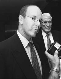 lu3-b.jpg (10909 bytes)