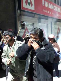 lu5-2r.jpg (22373 bytes)