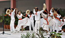 escuela4r.jpg (23285 bytes)